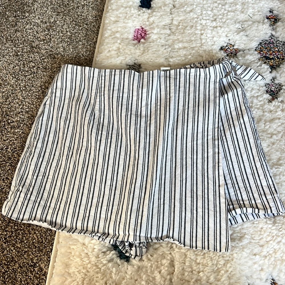 Stripe skort!